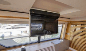 CUSTOM LINE NAVETTA 28 92