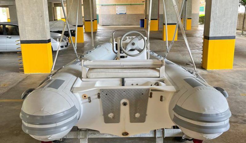 
								DINGHY CARIBE UB 12 full									
