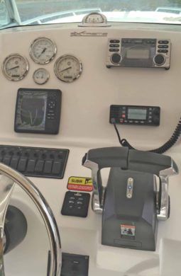 
										EXTREME MARINE CUDDY 30 full									