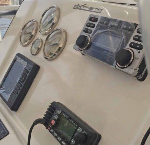 
								EXTREME MARINE CUDDY 30 full									