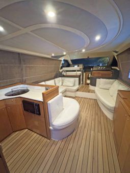 
										FERRETTI 47 full									