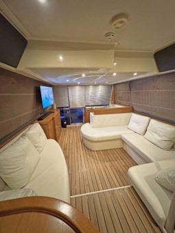 
										FERRETTI 47 full									