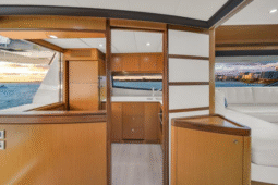 
										FERRETTI YACHTS 66 full									