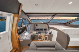 
										FERRETTI YACHTS 66 full									