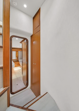 
								FERRETTI YACHTS 66 full									