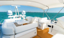 
										FERRETTI YACHTS 66 full									