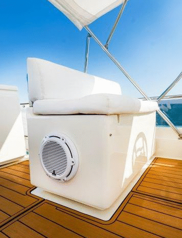 
								FERRETTI YACHTS 66 full									