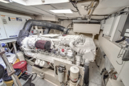 
										FERRETTI YACHTS 66 full									