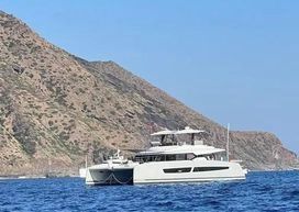 FOUNTAINE PAJOT POWER 64