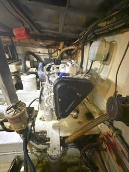 
										HATTERAS 43 full									