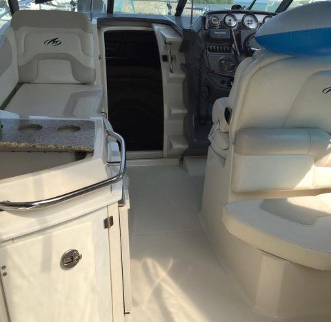 
								MONTEREY 28 full									