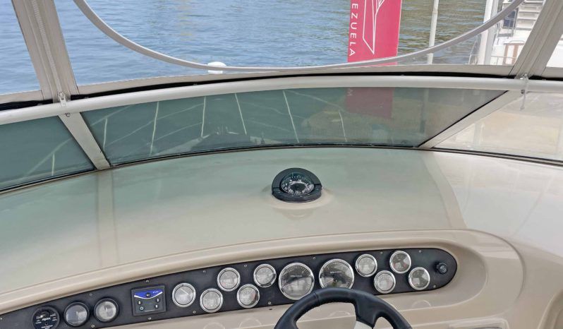 
								CARVER 46 full									