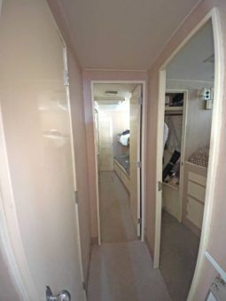 
										BURGER HOUSEBOAT 82 full									