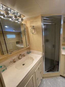 
										BURGER HOUSEBOAT 82 full									
