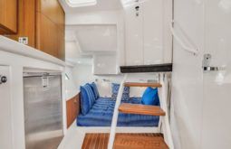 
										INTREPID CUDDY 407 40 full									