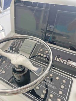 
										LUHRS 41 full									