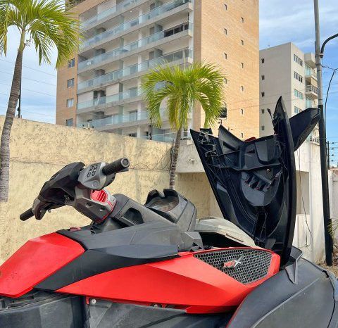 
								MOTO SEA DOO RXT 260RS full									