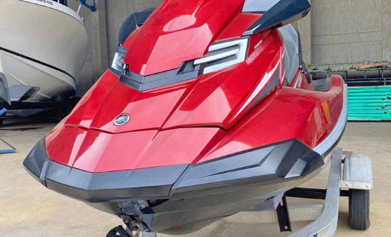 
								MOTO YAMAHA FX SHO full									