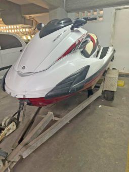 MOTO YAMAHA FZS 1.8 R full