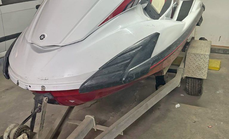 MOTO YAMAHA FZS 1.8 R full