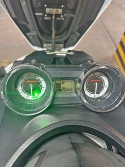 MOTO YAMAHA FZS 1.8 R full