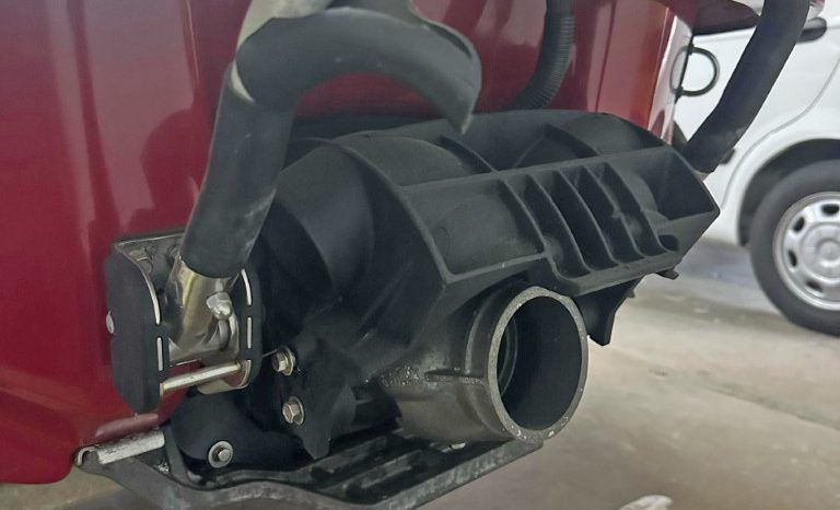 MOTO YAMAHA FZS 1.8 R full