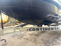 
										MOTO YAMAHA GP 1800R full									