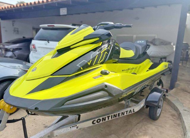 
								MOTO YAMAHA VX full									