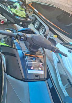 
										MOTO YAMAHA VX DELUXE full									