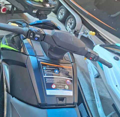 
								MOTO YAMAHA VX DELUXE full									