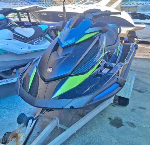 
								MOTO YAMAHA VX DELUXE full									