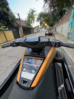 
										MOTO YAMAHA WAVE RUNNER FX LIMITED EDITION full									