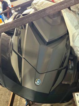 
										MOTOS YAMAHA GP 1800R full									