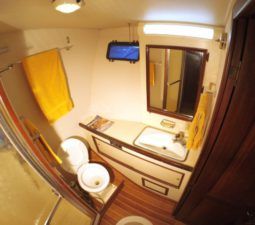 
										HATTERAS 45 full									