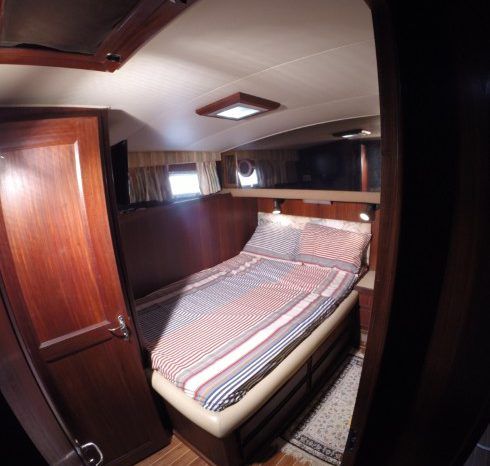 
								HATTERAS 45 full									