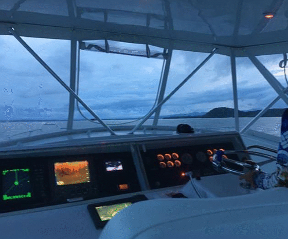 
								HATTERAS 50 full									