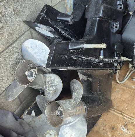 
								PAREJA MOTORES MERCRUISER 262 175HP full									