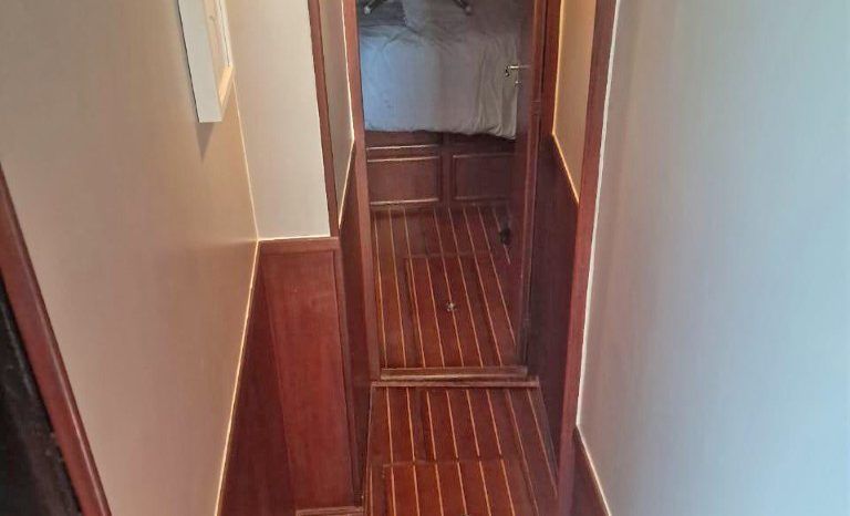 
								POST YACHTS SF 46 full									