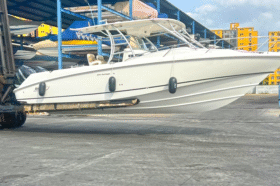 BOSTON WHALER OUTRAGE CUDDY 320