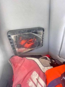 
										PRONAUTICA WAKE 21 full									