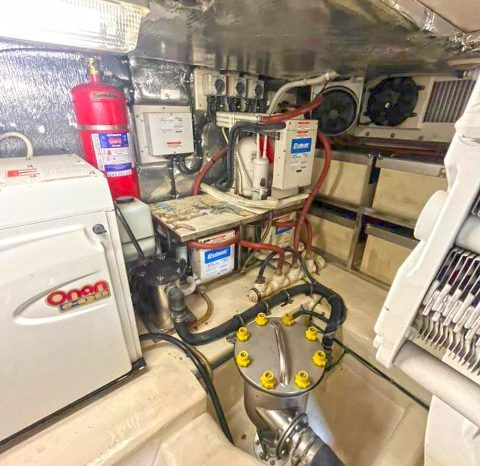 
								RIVIERA CONVERTIBLE 51 full									