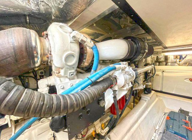 
								RIVIERA CONVERTIBLE 51 full									