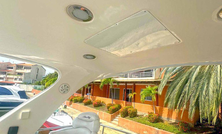 
								SEA RAY SEDAN BRIDGE 48 full									