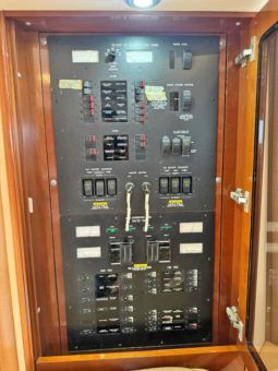 SEA RAY SEDAN BRIDGE 58 full