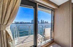 
										SUNSEEKER 86 full									