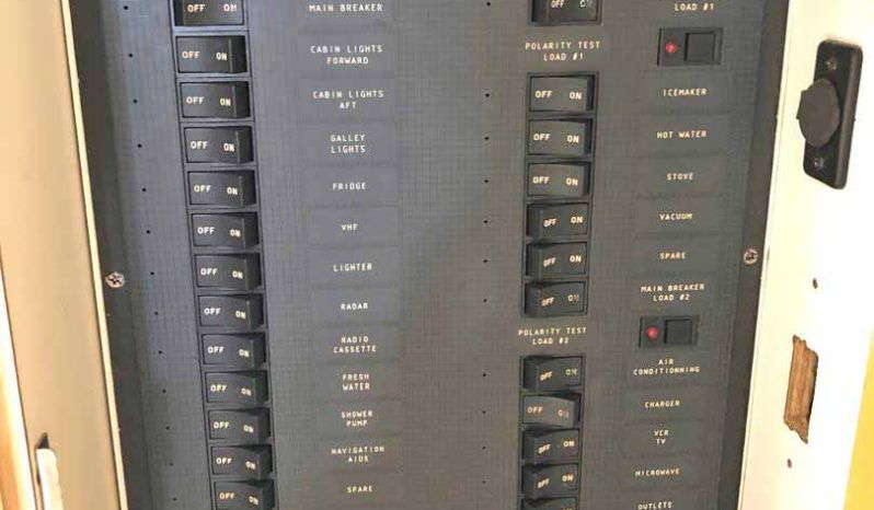 
								SUNSEEKER EXPRESS 38 full									
