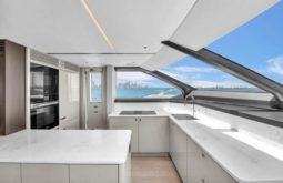 
										SUNSEEKER OCEAN 182 90 full									