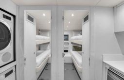 
										SUNSEEKER OCEAN 182 90 full									