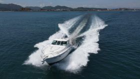 TIARA YACHT 44