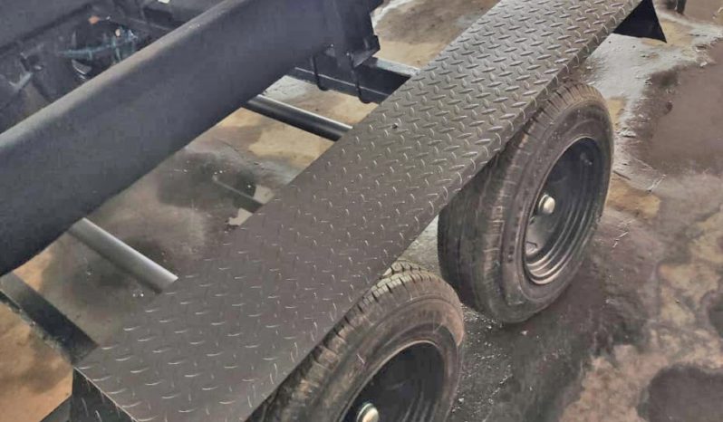 
								TRAILER GALVANIZADO 24 full									